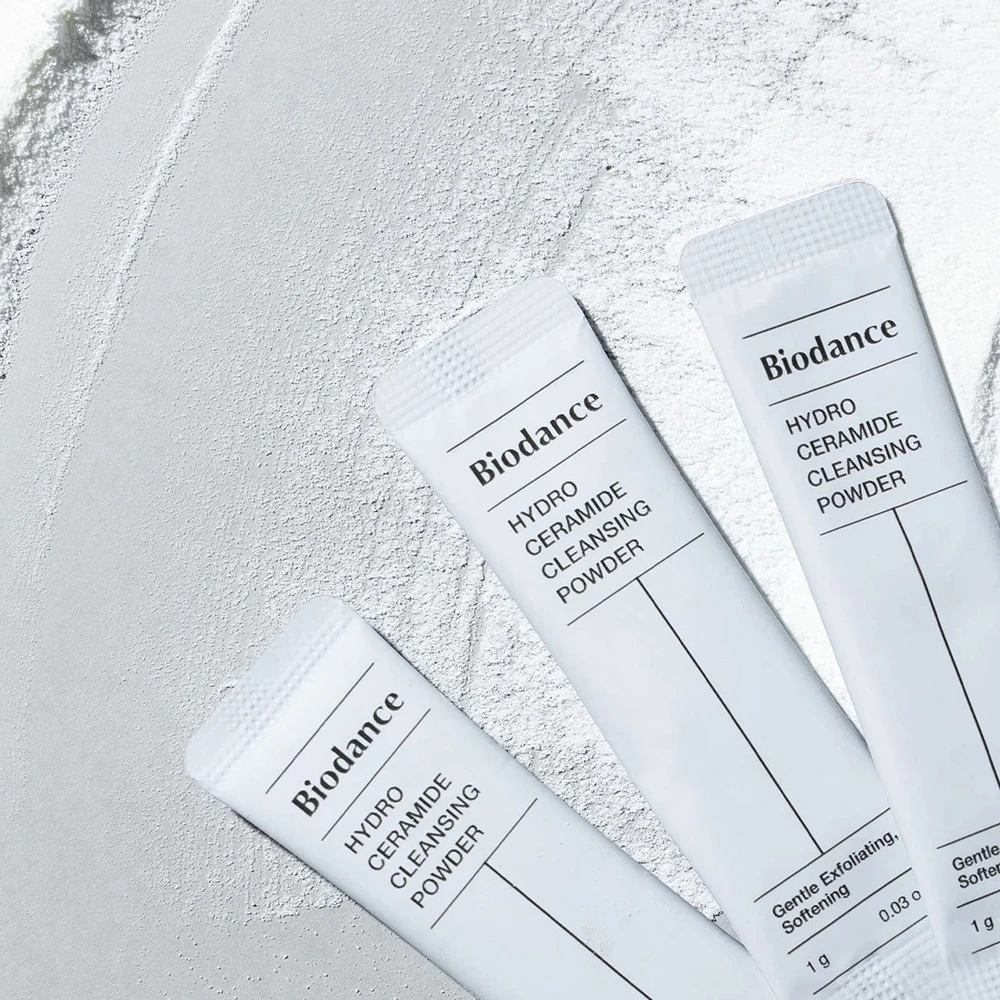 BIODANCE Hydro Ceramide Pudra Enzimatica de Curatare 30 buc - Curatare delicata si hidratare intensa cu acid hialuronic si ceramide, 30 buc
