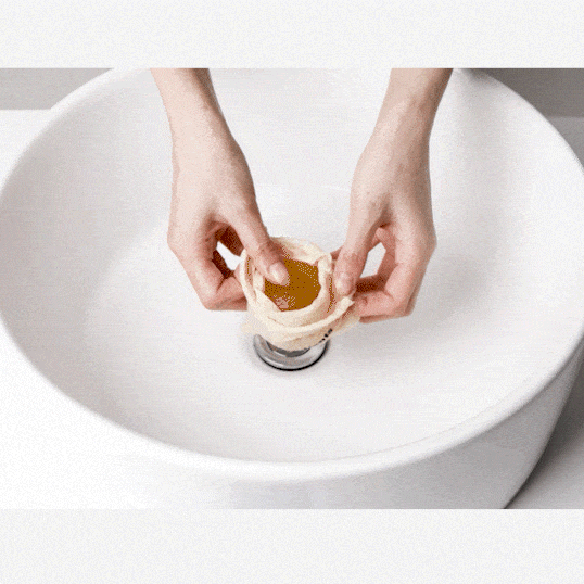 ONGREDIENTS Jeju Cica Bila de Curatare Calmare si Hidratare Intensa - Spuma Delicata pentru Piele Sensibila, 110 gr