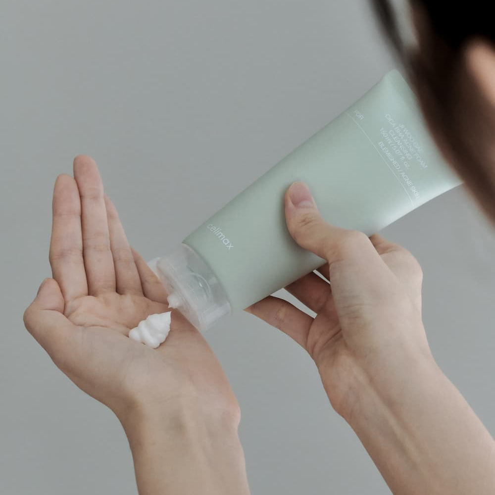 Ji Woo Gae Cica BHA Acne Foam Cleansing Spuma de curatare pentru acnee 150 ml
