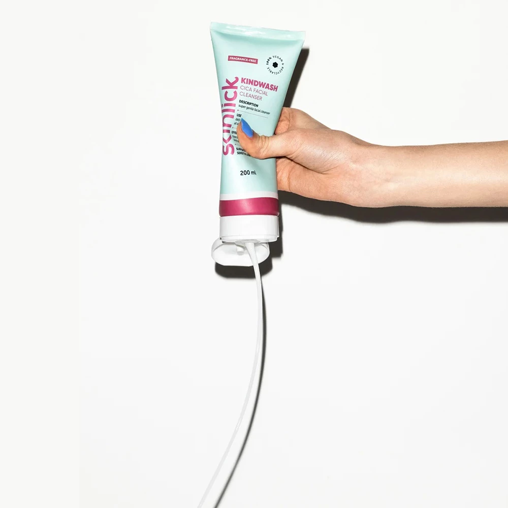 Kindwash Cica Facial Cleanser Gel de curatare 200 ml
