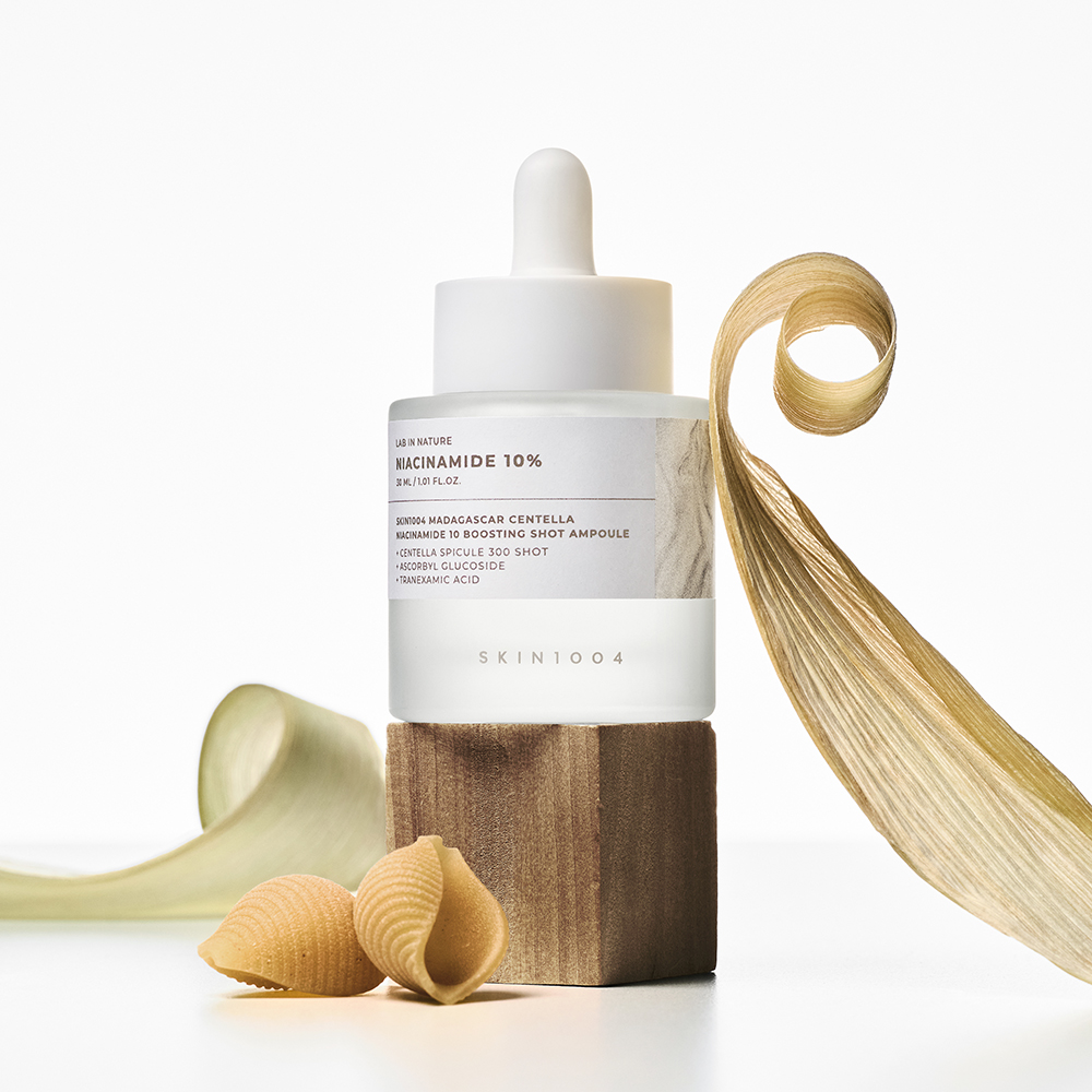 SKIN1004 Lab in Nature Madagascar Centella Niacinamide 10 Boosting Shot Ampoule ser de fata - luminozitate si uniformizare, 30 ml