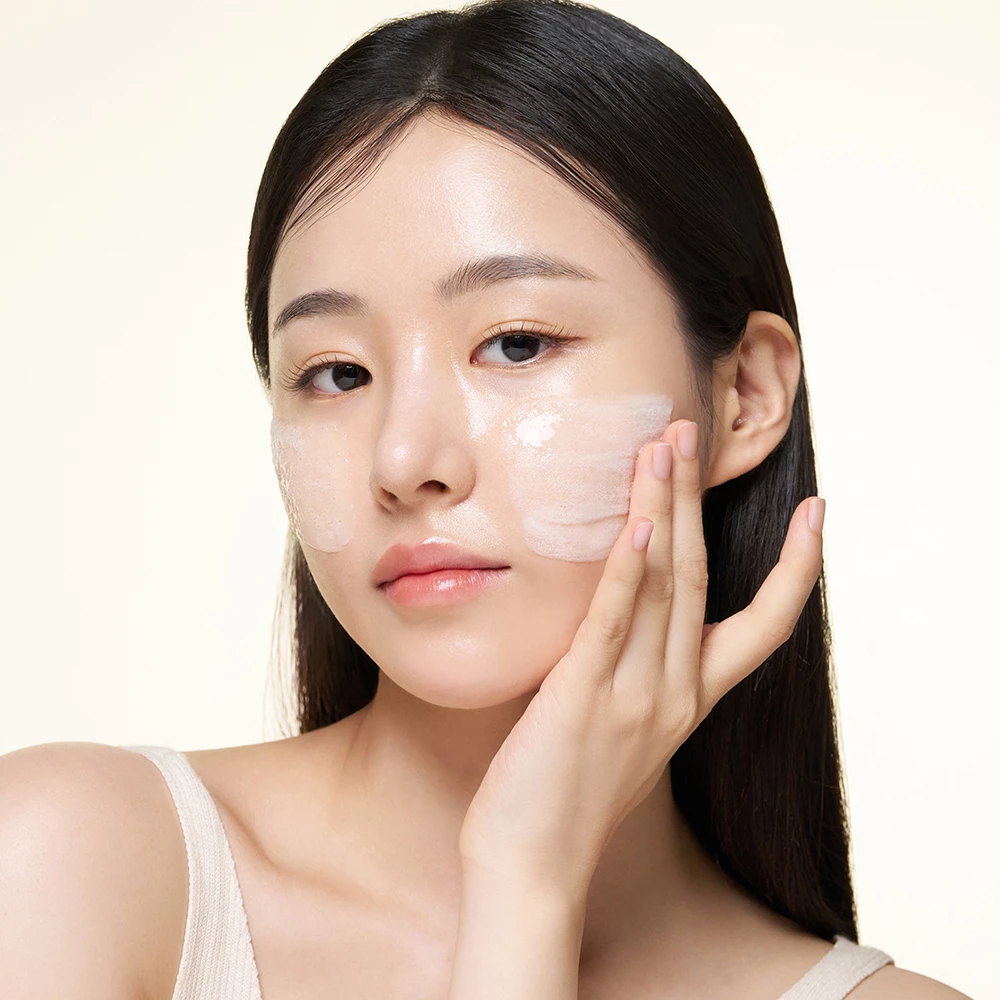 SOME BY MI Lactosoy Mild Bubble Peeling Clenaser Spuma de curatare - exfoliere si hidratare si luminozitate, 180 ml