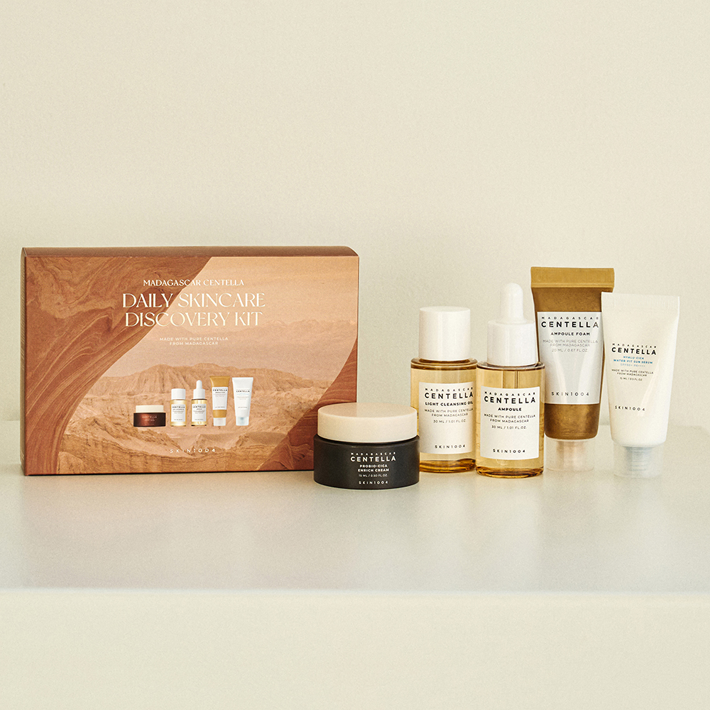SKIN1004 Madagascar Centella Daily Skincare Discovery Kit - Set formulat cu Centella Asiatica, care contribuie la curatarea, calmarea, hidratarea si protectia solara a pielii