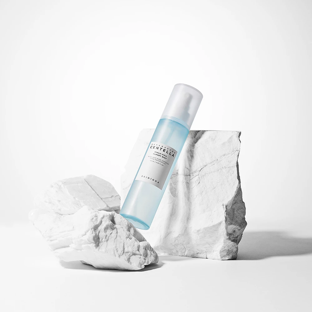 SKIN1004 Madagascar Centella Spray Hidratant pentru Fata Hyalu-Cica - Calmare si Hidratare Intensa, 120 ml