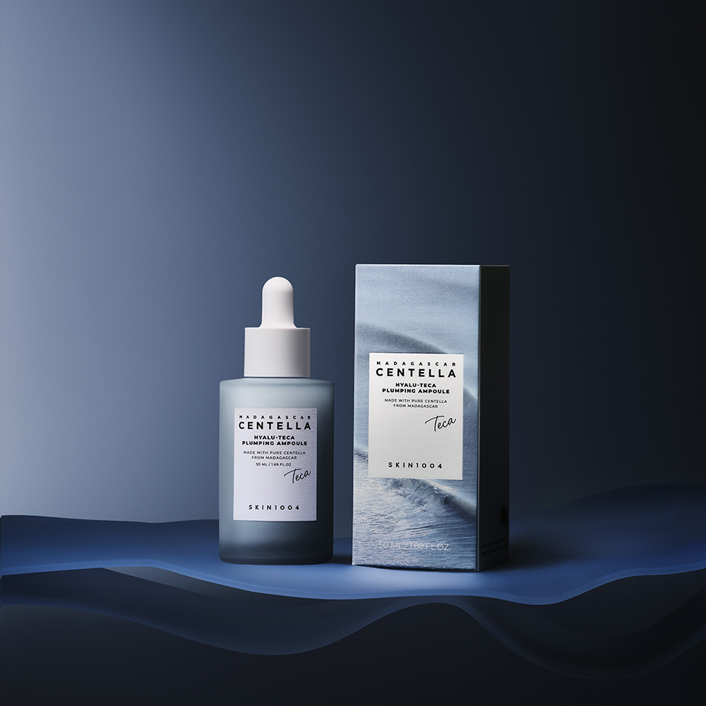 SKIN1004 Madagascar Centella Hyalu-Teca Plumping Ampoule, 50 ml - Ser de fata formulat cu hialuronat de sodiu si Centella Asiatica, care contribuie la hidratarea pielii si la metinerea confortului pielii