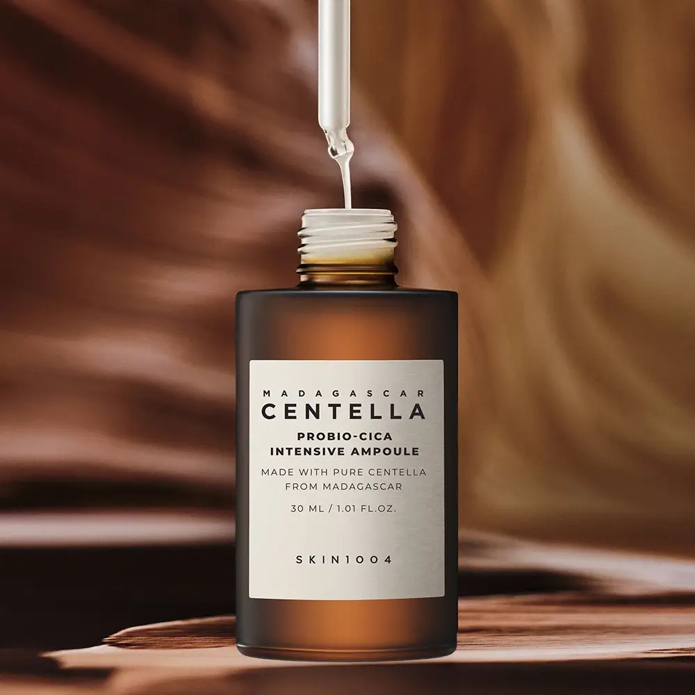 SKIN1004 Madagascar Centella Ser intensiv pentru fata Probio-Cica - Calmarea pielii si hidratare intensa cu probiotice si ceramide, 30 ml