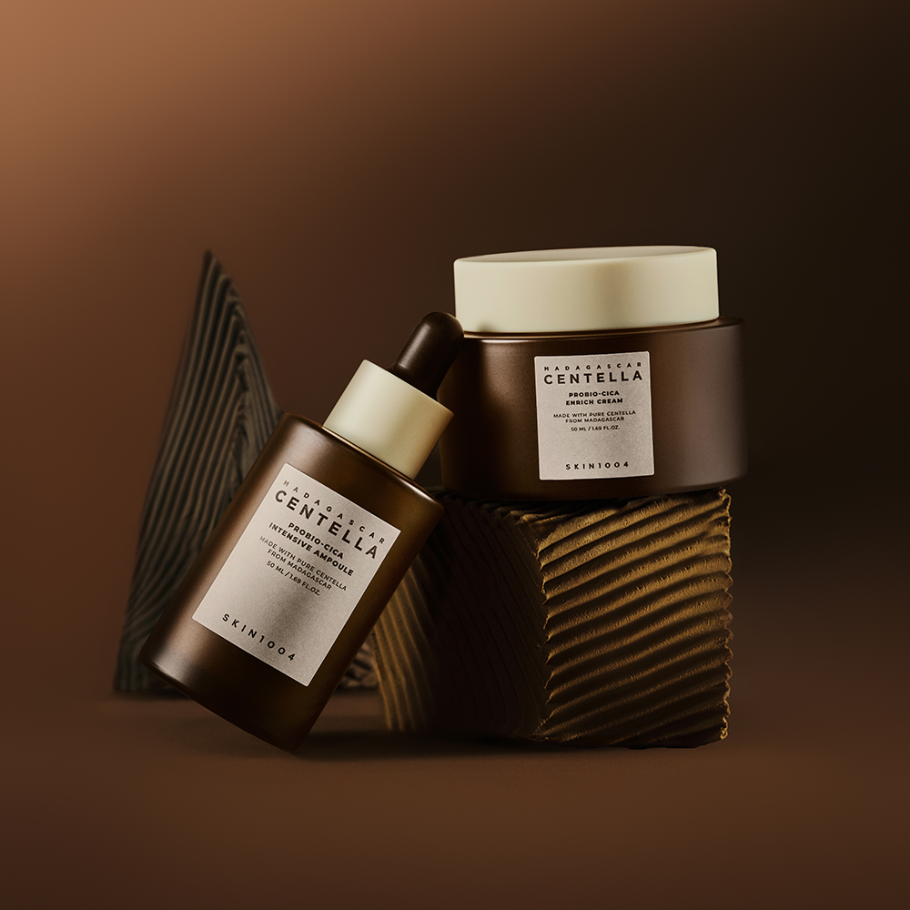SKIN1004 Madagascar Centella Probio-Cica Nourishing Set - Set formulat cu Centella Asiatica si niacinamida, care contribuie la hidratarea pielii si la sustinerea barierei cutanate