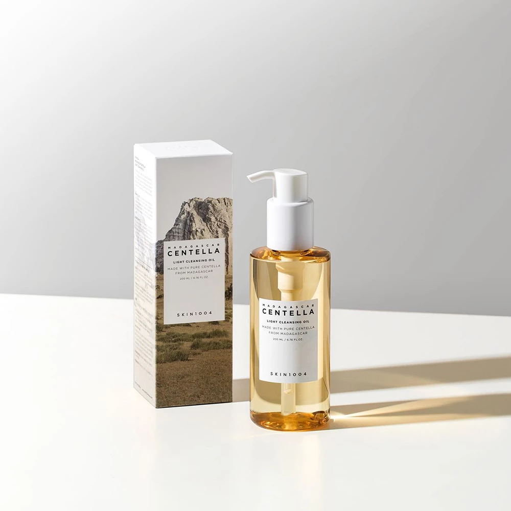 SKIN1004 Madagascar Centella Ulei Demachiant Calm & Hidratant - Curatare Blanda si Calmare pentru Ten Sensibil, 200 ml