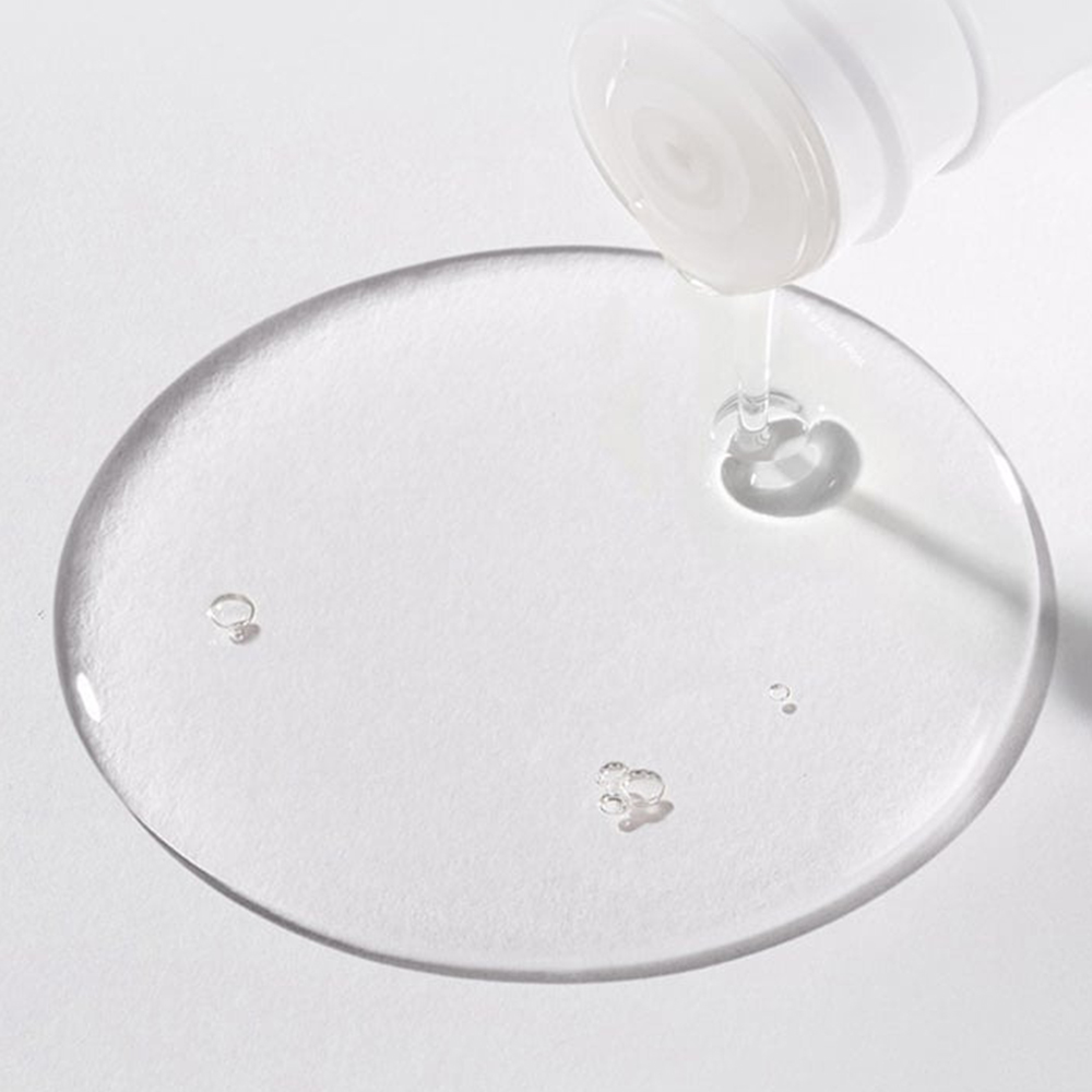 CENTELLIAN24 Madeca Toning Essence Treatment toner - hidratare si luminozitate, 30 ml