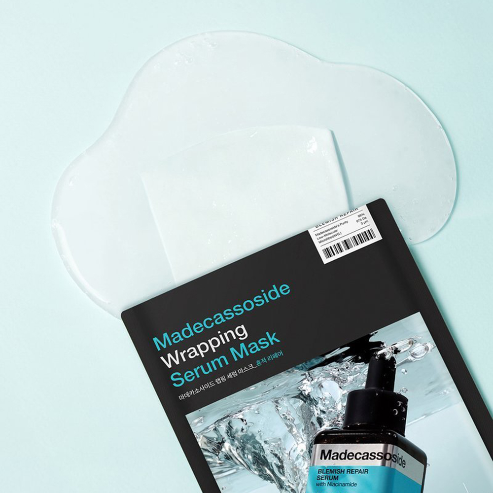 MEDIHEAL Madecassoside Wrapping Serum Mask Blemish Repair 25 ml - Masca de fata formulata cu madecassoside si niacinamida, care contribuie la calmarea pielii cu imperfectiuni, estomparea aspectului urmelor post-acnee si petelor pigmentare si la metinerea hidratarii