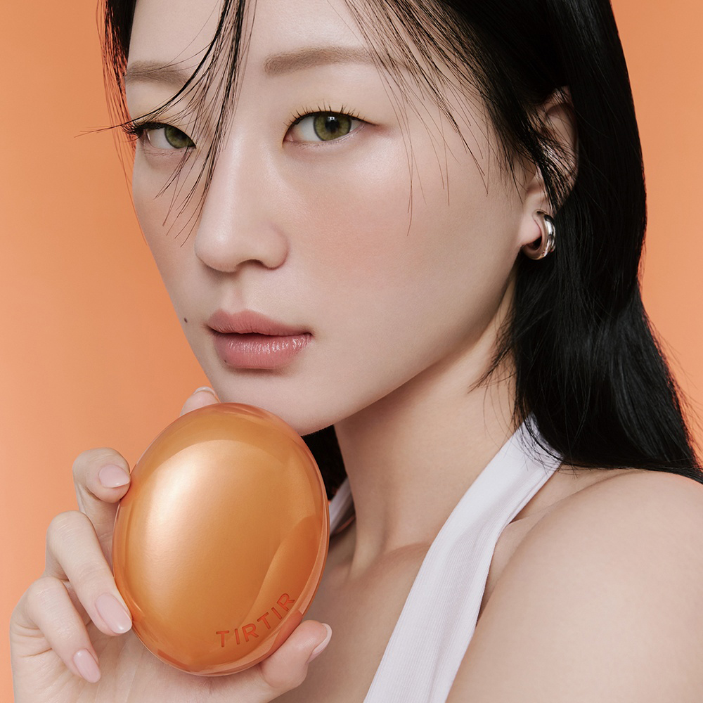 TIRTIR Mask Fit Ai Filter Cushion, 21C Cool Ivory, 18 gr - fond de ten tip cushion semi-mat formulat cu niacinamida si acid ascorbic, care contribuie la uniformizarea tenului si la mentinerea aspectului neted al pielii