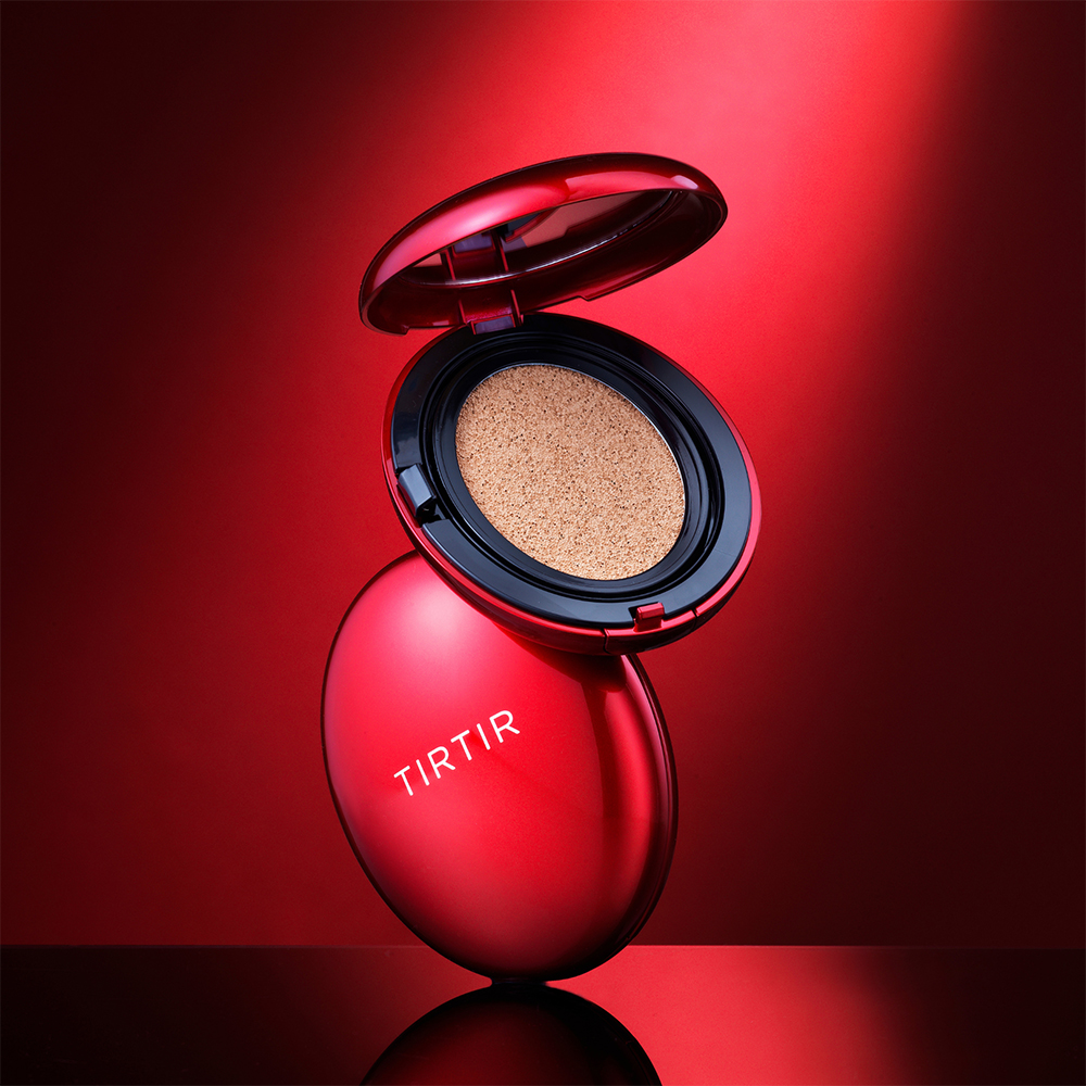 TIRTIR Mask Fit Red Cushion SPF 40 – Fond de Ten Compact cu Protecție Solară, Nuanța 17W French Vanilla