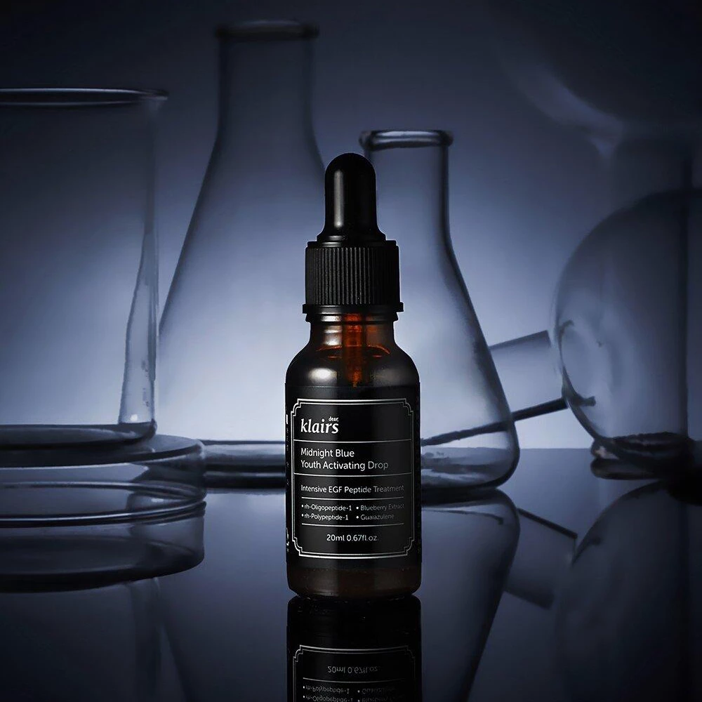 Midnight Blue Youth Activating Drop Ser de fata de noapte anti-imbatranire cu peptide 20 ml
