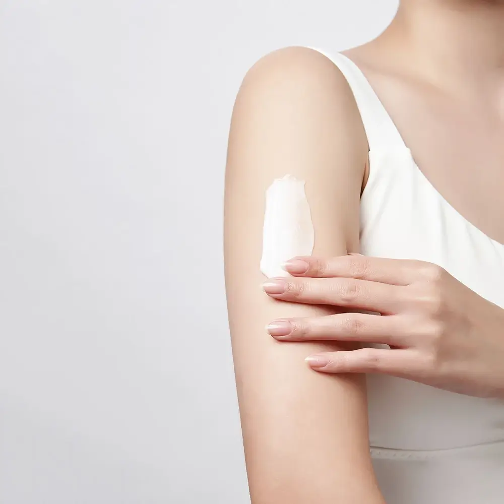 DERMA:B Mild Moisture Lotiune hidratanta pentru corp 400 ml - Hidratare intensa si calmare pentru piele sensibila, 400 ml