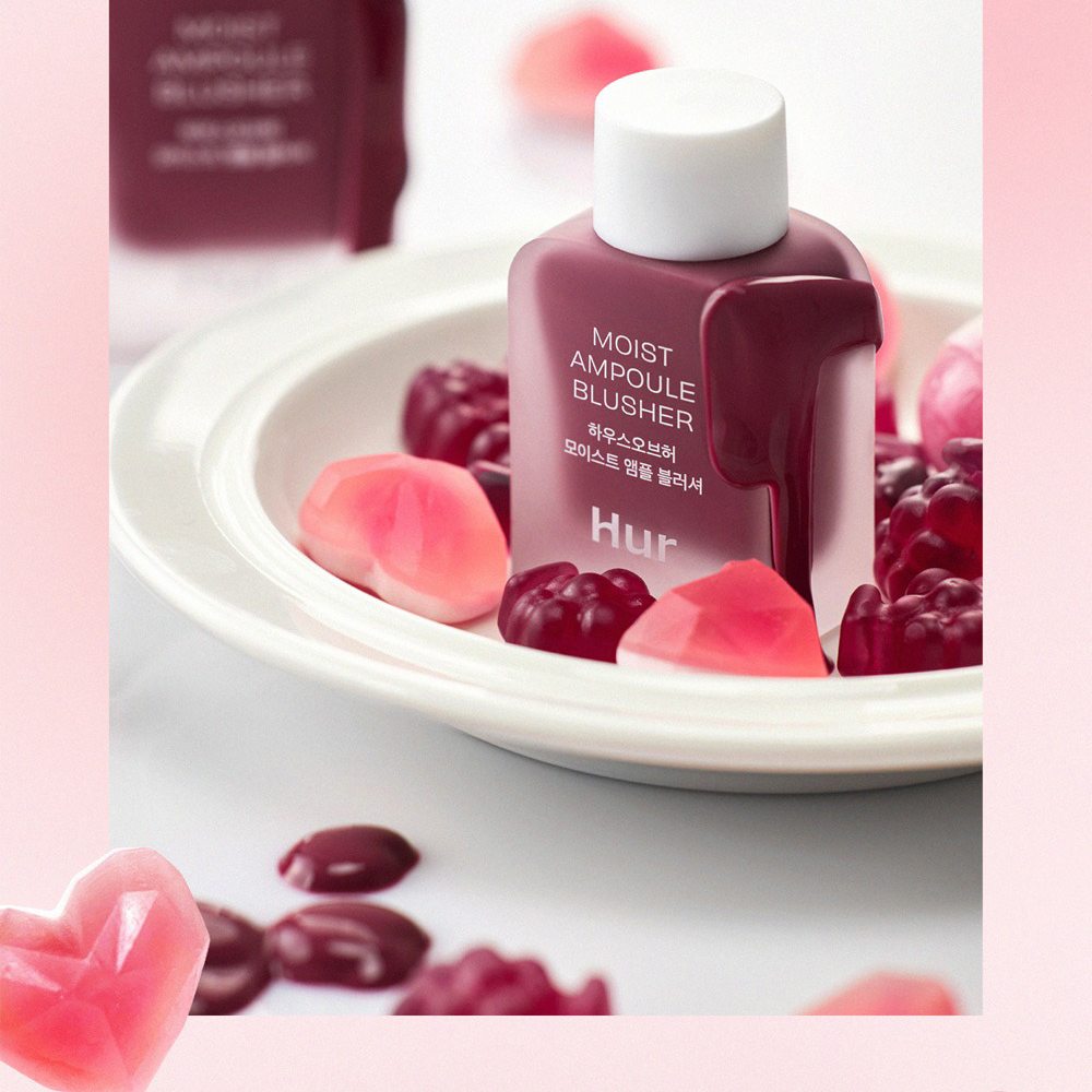 HOUSE OF HUR Moist Ampoule Blusher Mini - fard de obraz lichid cu textura usoara tip ser, care ofera pielii un plus natural de culoare si luminozitate si se estompeaza usor pentru un finisaj neted si natural - 10 ml - 08 Berry Purple