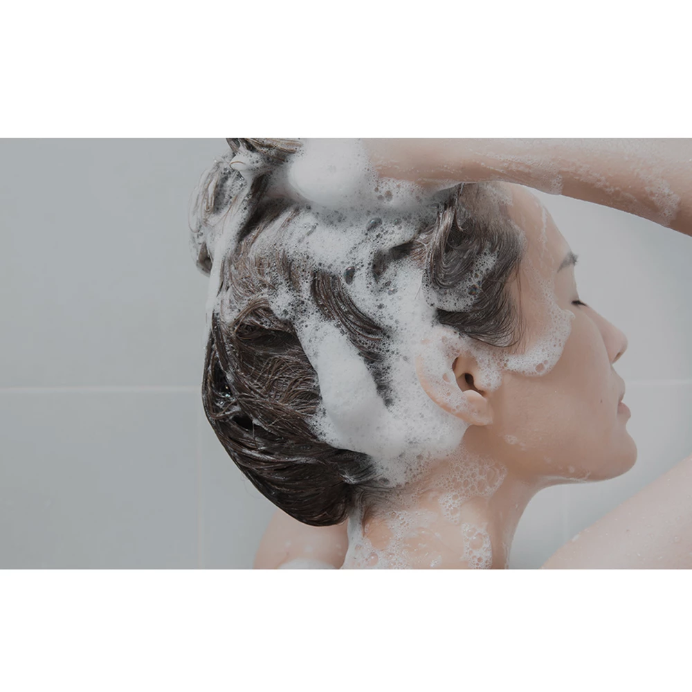 CURLY SHYLL Flower & Herb Sampon Hidratant si Calmant 50 ml - Nutritie, Calmare Scalp si Stralucire, 50 ml