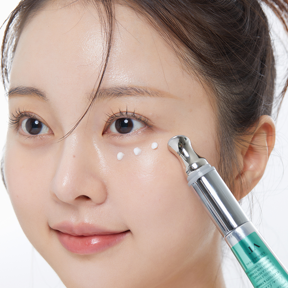 VT COSMETICS PDRN Reedle Shot Eye Lifter - crema contur ochi formulata cu ceramide si acid hialuronic, care contribuie la hidratarea pielii si la metinerea confortului cutanat - 15 ml