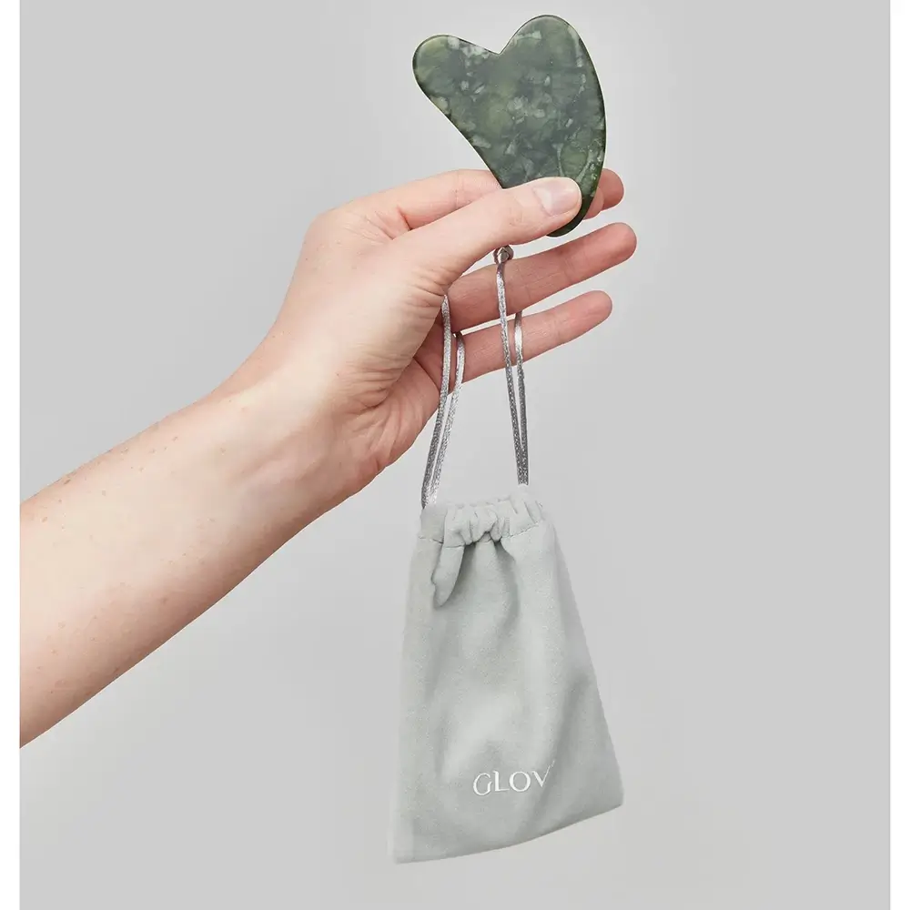 GLOV Jade Ritual Piatra pentru masaj facial Verde - Fermitate, stimulare colagen si contur facial