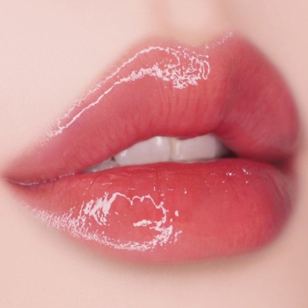 UNLEASHIA Popcorn Syrup Lip Plumper luciu de buze No.1 Strawberry Cream - volum si hidratare, 3.8 gr