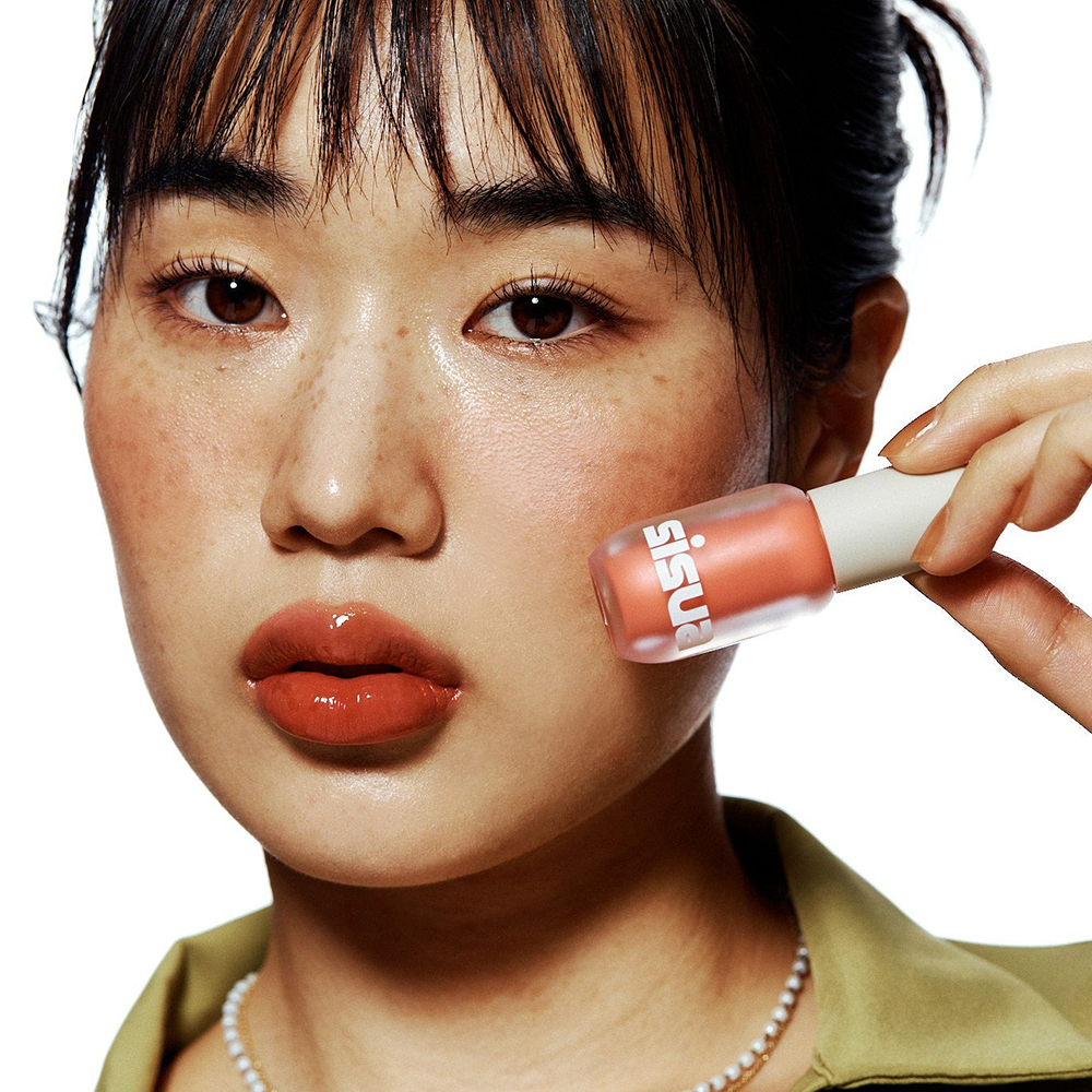 UNLEASHIA Popcorn Syrup Lip Plumper Luciu de buze No.2 Mango Caramel - hidratare si volum, 3.8 gr