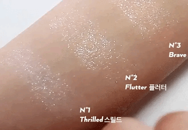 UNLEASHIA Pretty Easy Glitter Stick fard de pleoape No. 3 Brave - rezistenta si hidratare, 0.7 gr