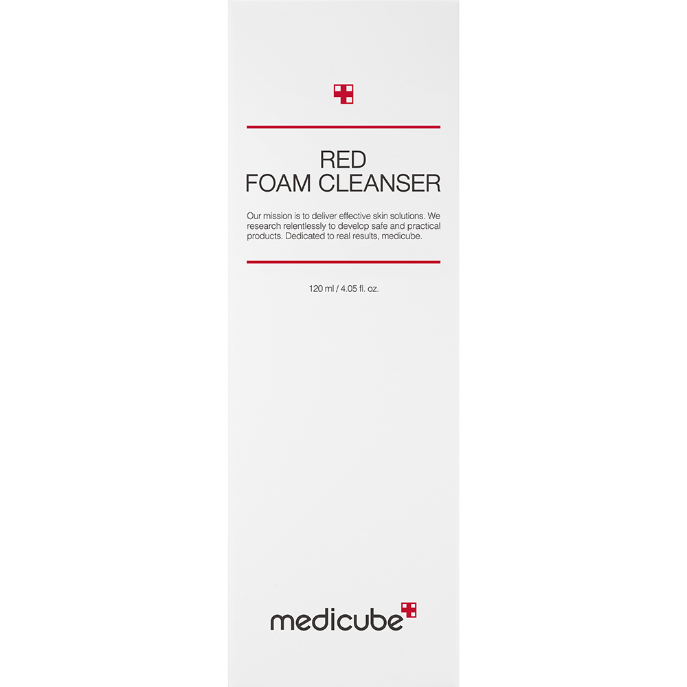 MEDICUBE Red Foam Cleanser - spuma de curatare formulata cu acid salicilic si extract de Sophora Angustifolia, care contribuie la curatarea porilor si la metinerea echilibrului pielii - 120 ml