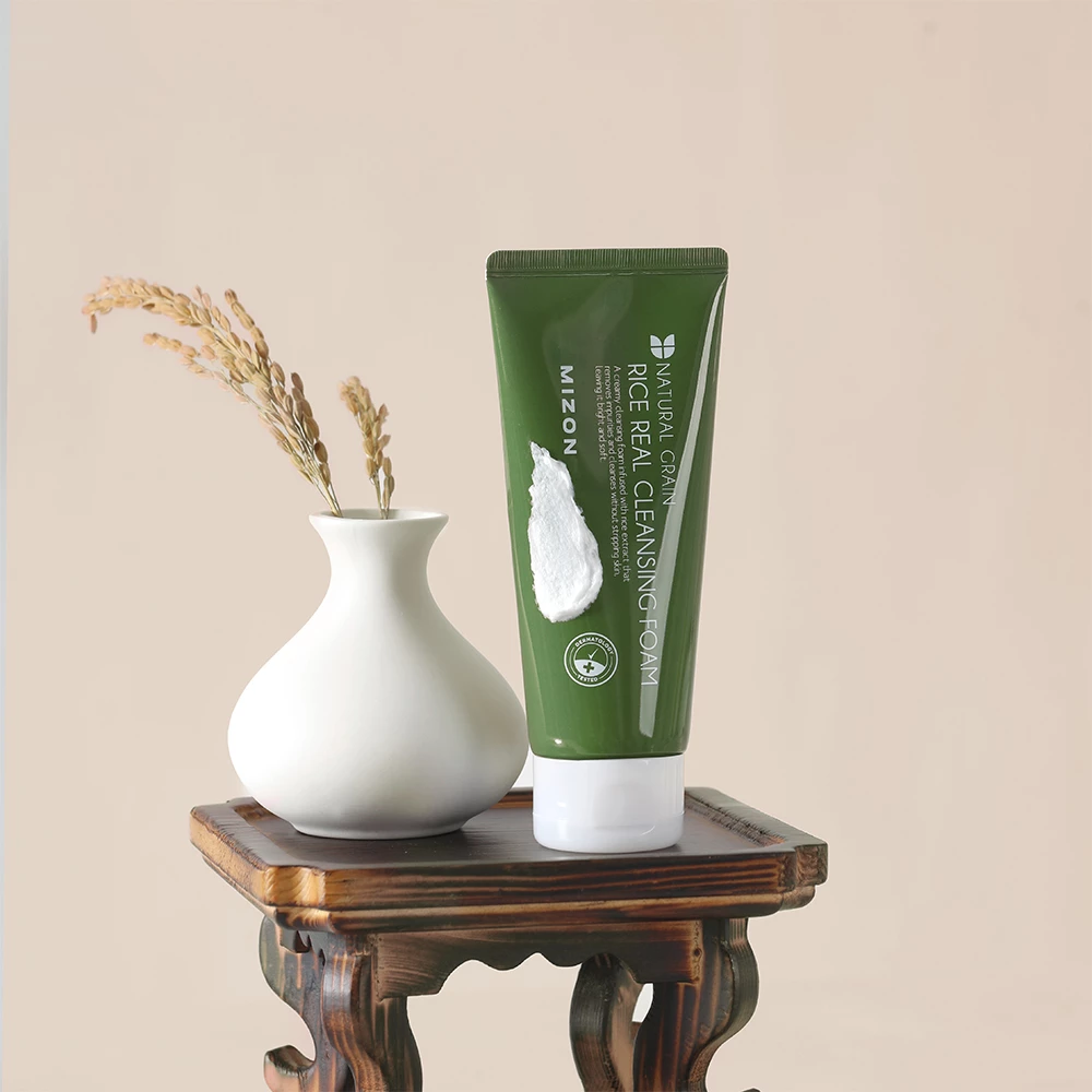 Rice Real Cleansing Foam Spuma de curatare 150 ml