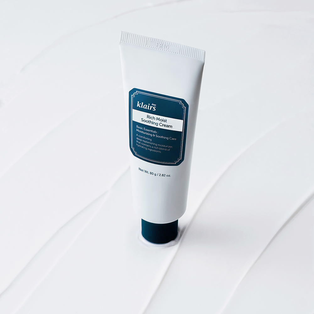 Dear Klairs Rich Moist Soothing Cream, 80 gr - crema de fata formulata cu beta glucan si uleiuri esentiale, care contribuie la hidratarea pielii si la metinerea confortului cutanat