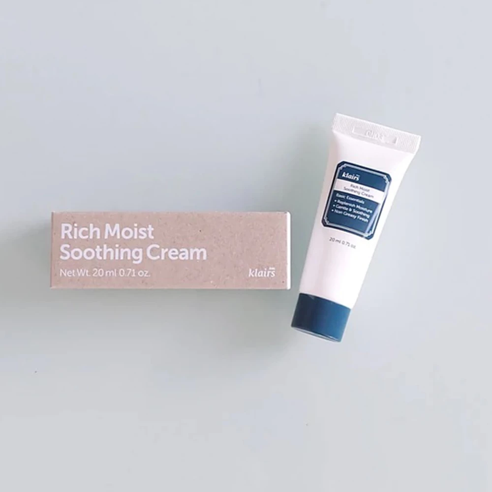Rich Moist Soothing Crema de fata calmanta 20 ml