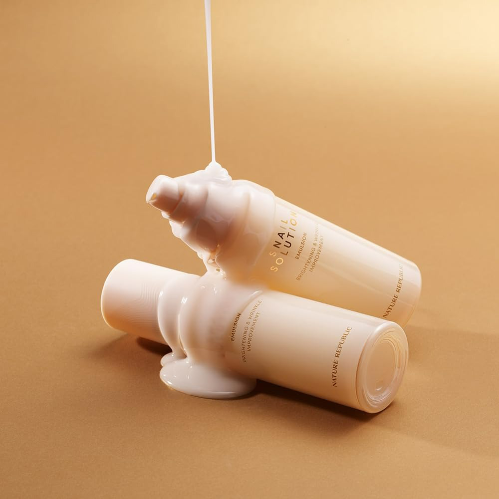 Nature Republic Snail Solution Emulsion – Emulsie de față ultra-hidratantă și regeneratoare cu 76% filtrat de melc, 120 ml