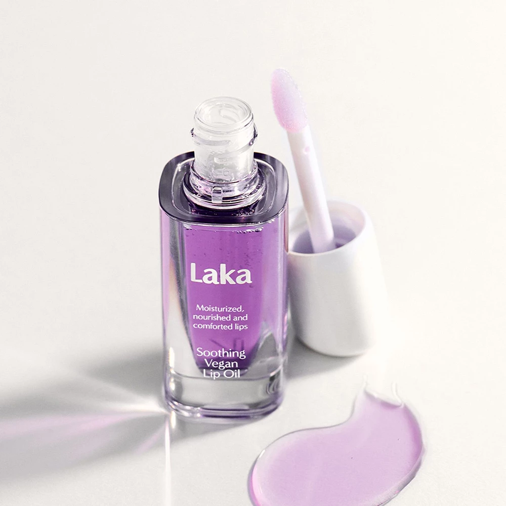LAKA Soothing Vegan Lip Oil Ulei de buze Calming Purple - hidratare si stralucire, 4.5 ml