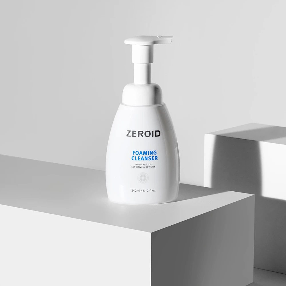 Spuma de curatare pentru piele sensibila si uscata 240 ml