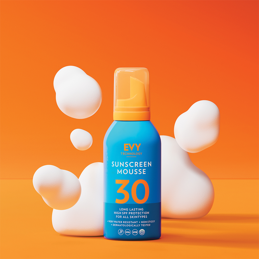 EVY TECHNOLOGY Sunscreen Mousse SPF 30, 150 ml - Crema de fata si corp formulata cu glicerina si filtre solare UVA UVB, care contribuie la protectia solara pentru toate tipurile de ten, inclusiv pentru copii peste 6 ani si persoane cu ten sensibil, dermatita, vitiligo sau alergie solara, Outdoor