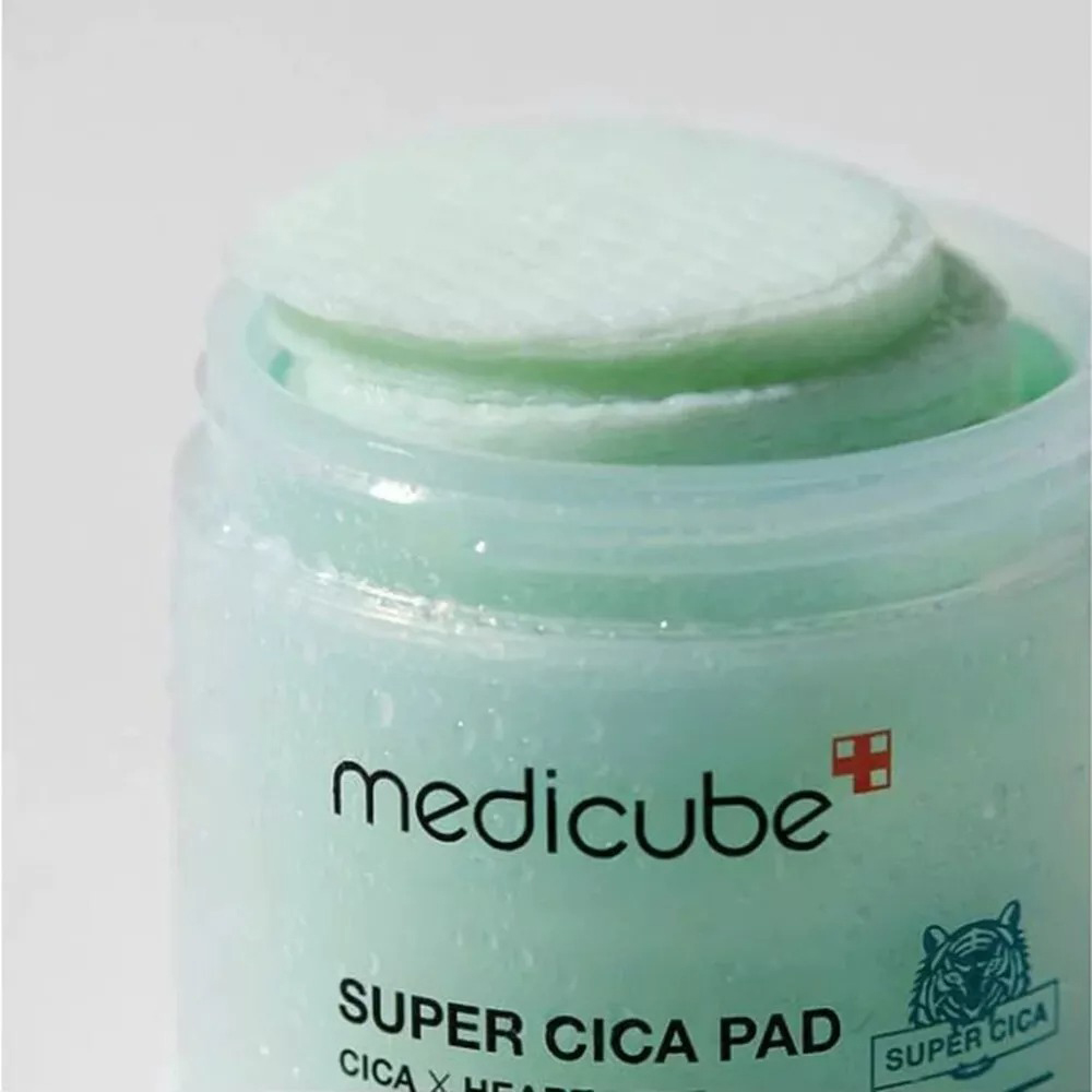 Medicube Super Cica Pad – Toner de Față cu Dischete Calmante, 70 buc | Hidratare și Calmarea Pielii Sensibile