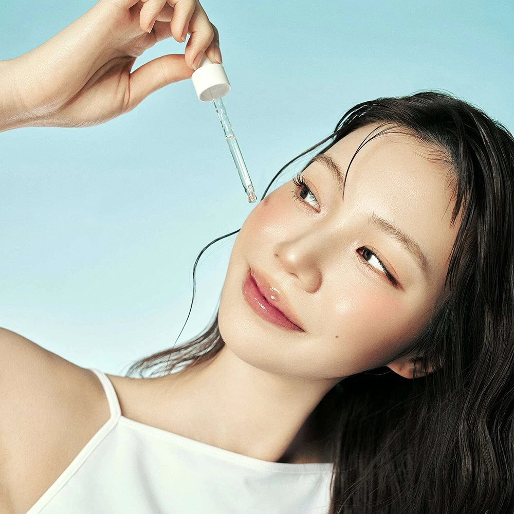 EQQUALBERRY Swimming pool Ampoule ser de fata - hidratare si calmare, 50 ml