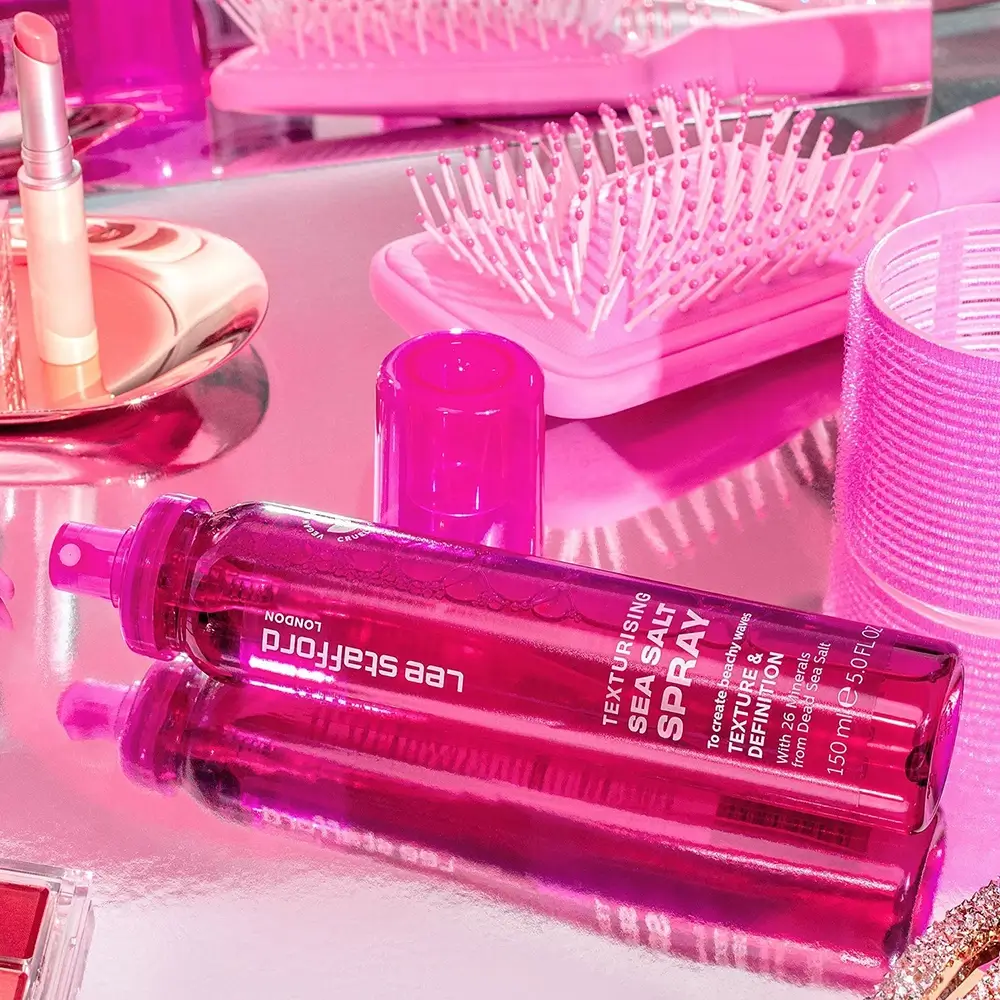 Lee Stafford Texturising Sea Salt Spray Spray pentru par cu sare de mare - Textura, Volum si Stralucire, 150 ml