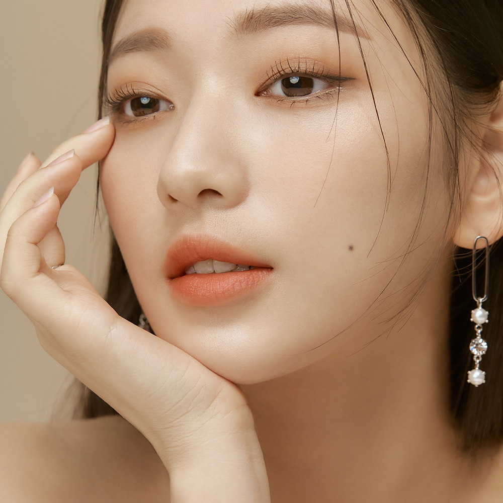 Up and Down Triple Contouring Contur fata U01 Classic Mood