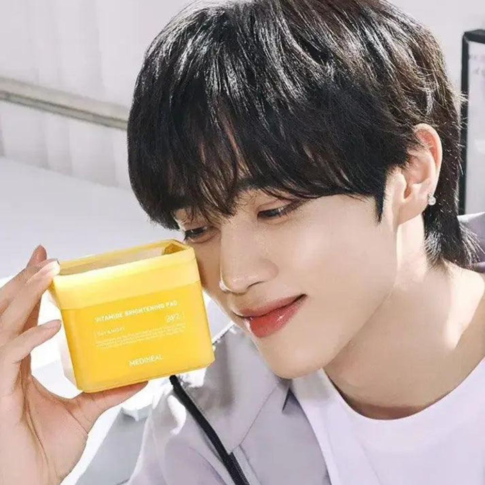 MEDIHEAL Vitamide Brightening Pad - toner de fata formulat cu niacinamida si apa de catina, care contribuie la iluminarea tenului si la uniformizarea aspectului pielii - 100 buc