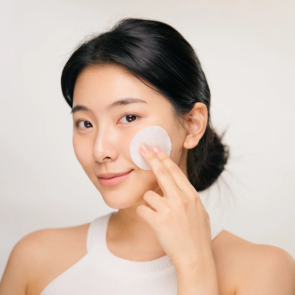 ​Nature Republic Vitapair C Toner – Toner iluminator cu lămâie Jeju și Vitamina C 300 ml​