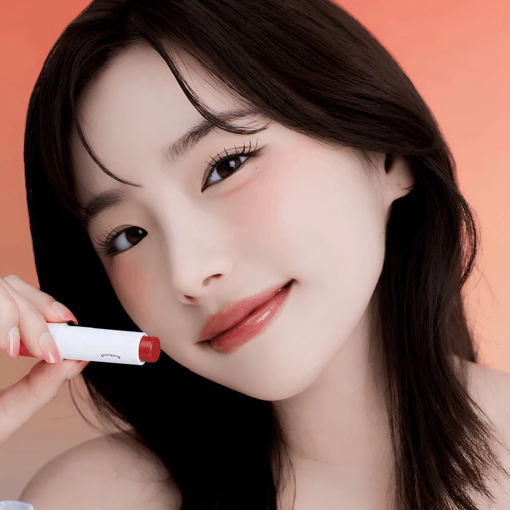 SKYBOTTLE Volumizing Color Balsam de Buze 01 Dewy Rose - Volum Instant si Hidratare Intensa, Efect Gradual, 3.5 g