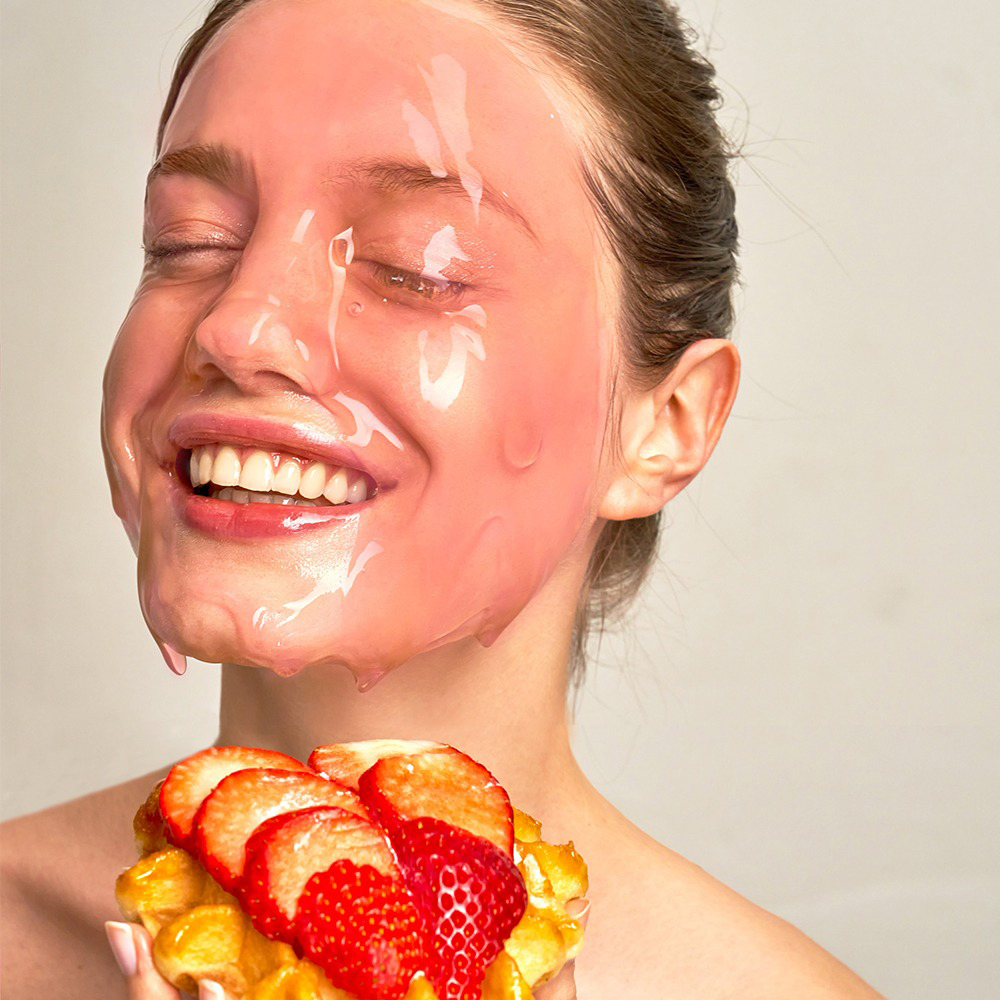 KOCOSTAR Waffle Mask Strawberry – Mască de Față Gel Essence cu Extract de Căpșune, 38 gr | Hidratare și Revitalizare