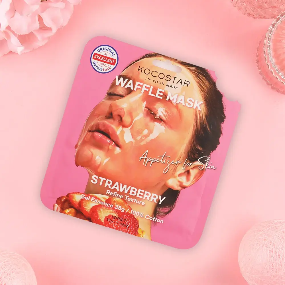 KOCOSTAR Waffle Mask masca tip servetel cu extract de capsune - hidratare intensa si ten radiant, 38 gr