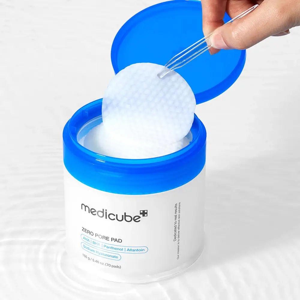 MEDICUBE Zero Pore dischete tonice pentru fata 70 buc - exfoliere delicata si reducerea porilor, 140 ml