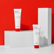 COSRX AC Collection Lightweight Soothing Moisturizer 80 ml - crema de fata formulata cu Centella Asiatica si COSRX CentellAC-RX, care contribuie la calmarea pielii foarte sensibile la caldura, racorirea pielii predispuse la acnee si la mentinerea pielii echilibrate fara sa se simta grasa