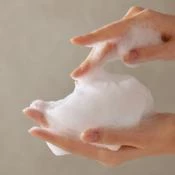 SOME BY MI Aha-Bha-Pha 30 Days Miracle Acne Clear Body Cleanser gel de dus - exfoliere si reglarea sebumului si hidratare, 400 gr