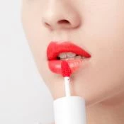 YADAH Be My Tint Nuantator pentru buze 03 Real Red - Hidratare lunga durata si culoare intensa, 4.5g