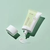 Centella Calming Daily Sunscreen Crema de fata cu factor de protectie solara SPF 50+ 60 ml