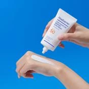 REAL BARRIER Cera Moisture Barrier Crema de fata SPF50+ - Protectie UV si Hidratare Intensiva 12 ore, 50 ml