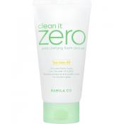 BANILA CO Clean it Zero Pore Clarifying Foam 150 ml - Spuma de curatare formulata cu argila naturala si AHA, care contribuie la absorbtia excesului de sebum din pori si la mentinerea pielii la un nivel de pH de 5,5