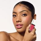 BODYOGRAPHY Color Cassette Fard de obraz si buze lichid MELODY - Coral Pink - efect radiant si anti-imbatranire, 5 ml